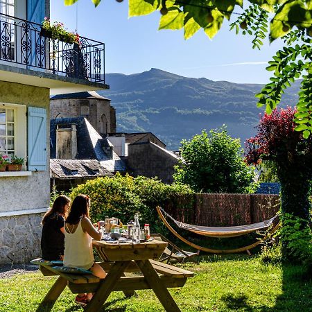 Saint-Savin  Pyrenees Cycling Lodge מראה חיצוני תמונה